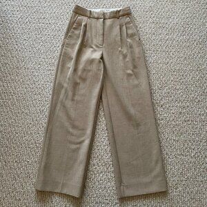 Aritzia Wilfred The Effortless Pant - (Re)ssential size 2 short